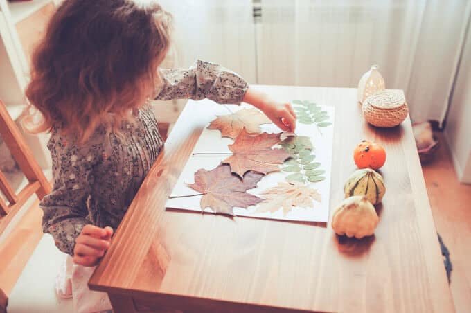 Autumn halloween crafts with kids