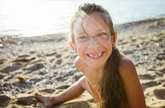 How we talk to our children influences their decisions. The psychology and science behind how to help create better boundaries for children. #positiveparenting #authoritativeparenting #discipline
